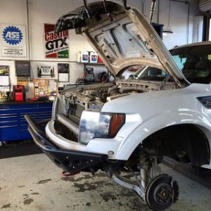 Lake Forest Ford | L & M Automotive Service Center