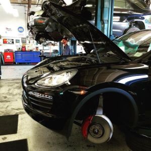 Porsche Repair Lake Forest | L & M Automotive Service Center